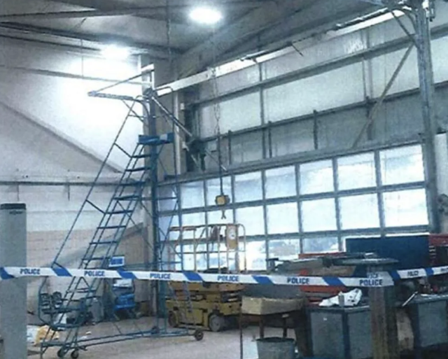 warehouse roller door